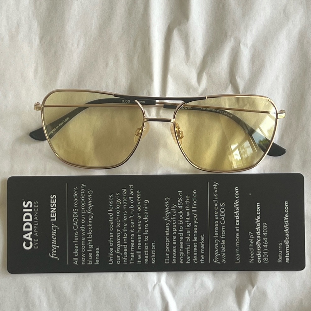 Hooper Gold Aviator blue light glasses for Women - Picture 4 of 4